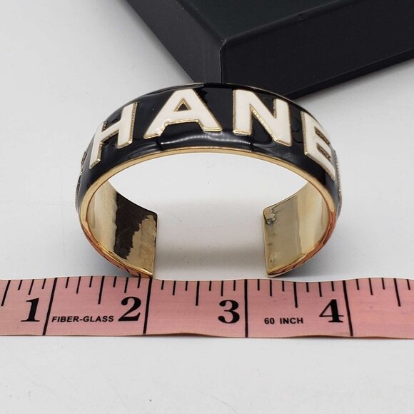 100% Authentic CHANEL BANGLE Brand New - Picture 5 of 16